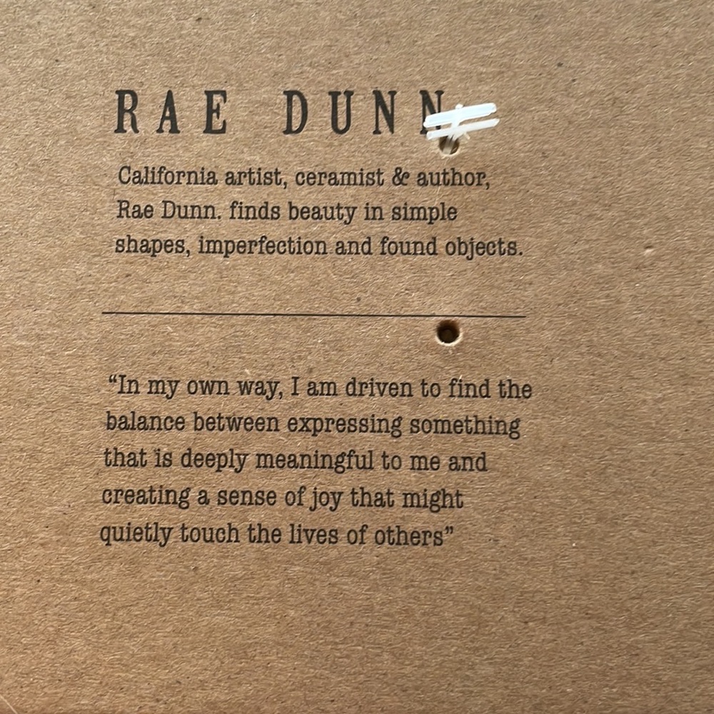 Rae Dunn Slippers Kisses - Picture 5 of 6